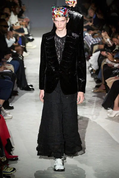 Look 8